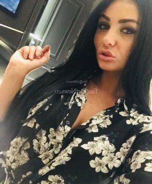 Female Escorts in Gulfport